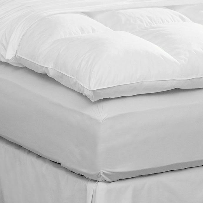 California King Featherbed Protector in White V828513
