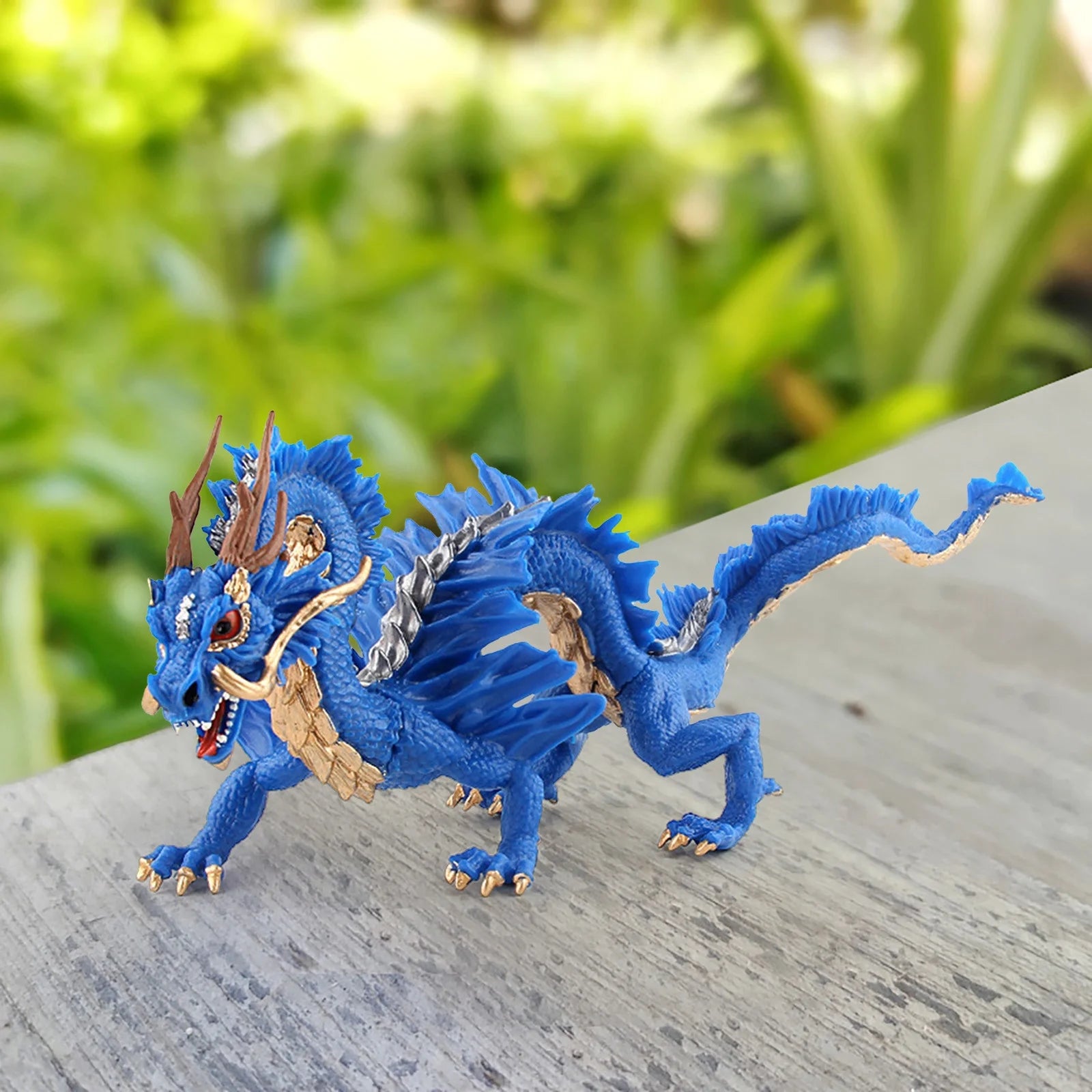 Mysterious Loong Figurines W180