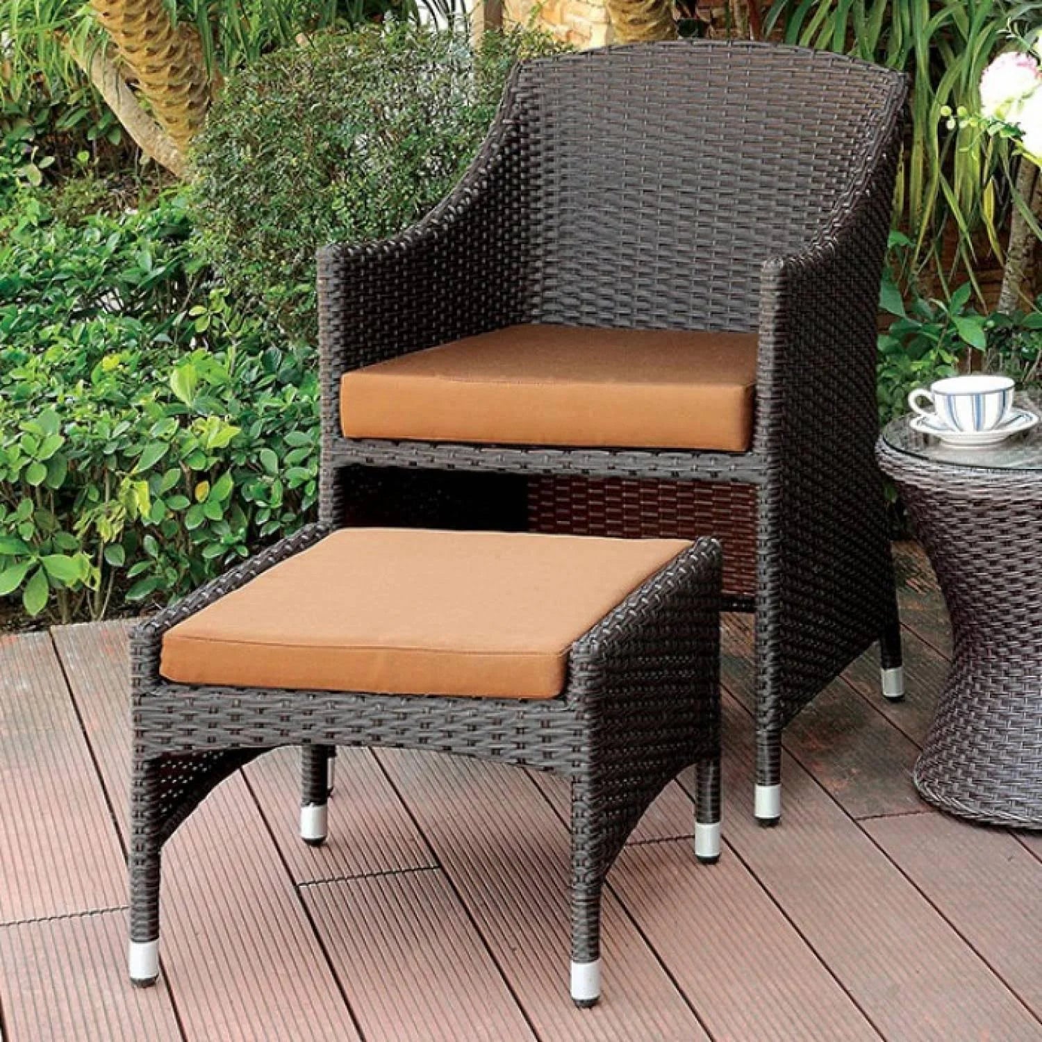 Espresso Arm Chair with Ottoman L804