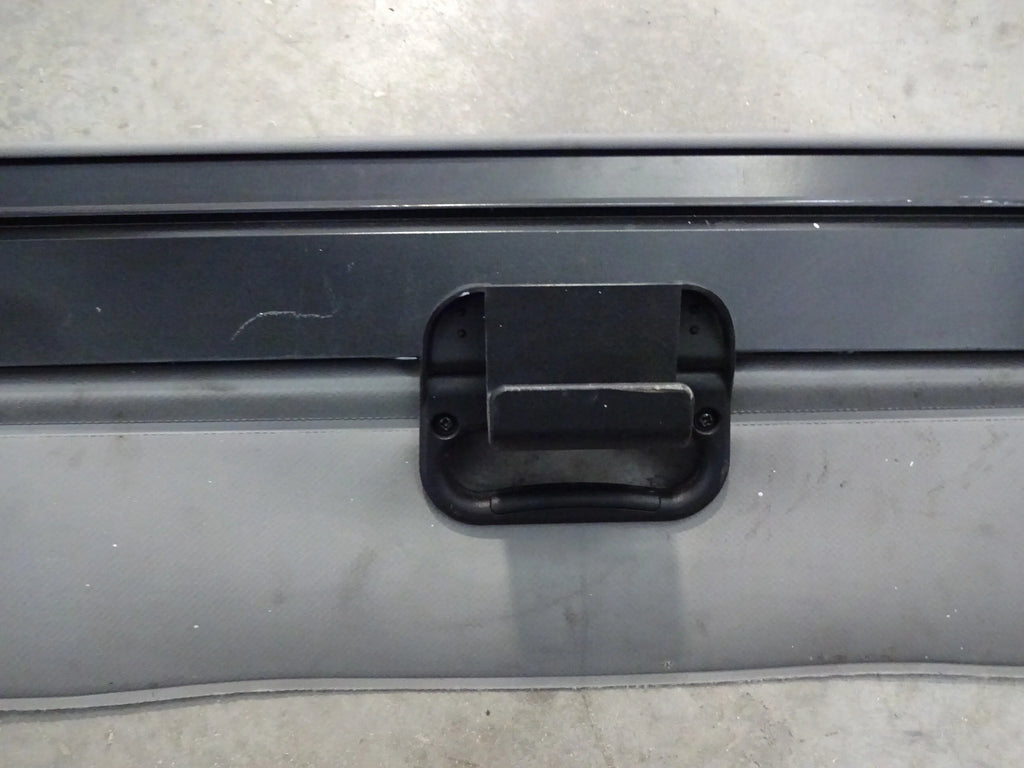 2006 BMW X3 Grey Retractable Cargo Cover G238042
