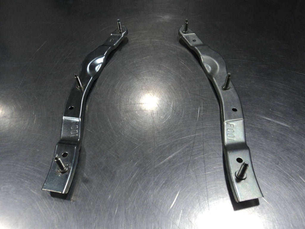Front Left and Right Bumper Retainer Bracket Set Pack of 2 K614720