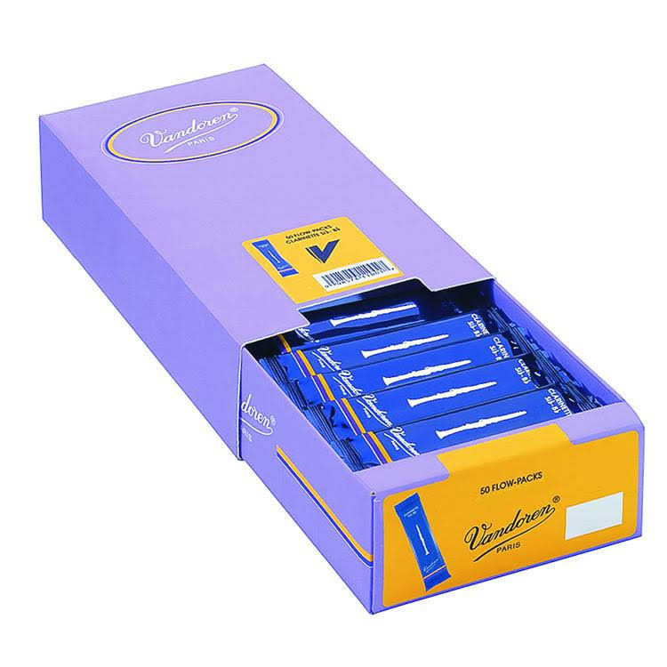 Alto Sax Traditional Reeds Strength 3; Box of 50 V54352