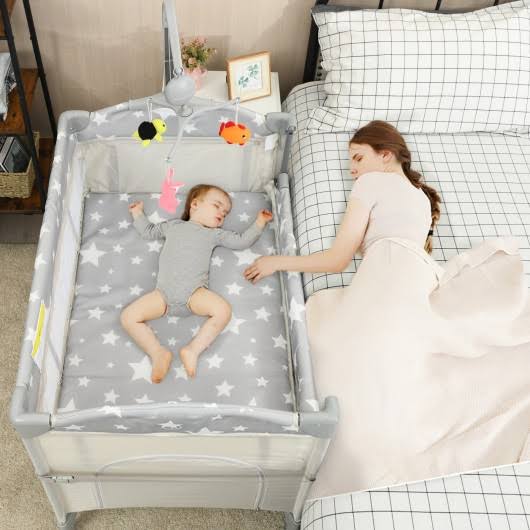 Beige Portable Baby Bassinet Crib Playard with Diaper Changer D833