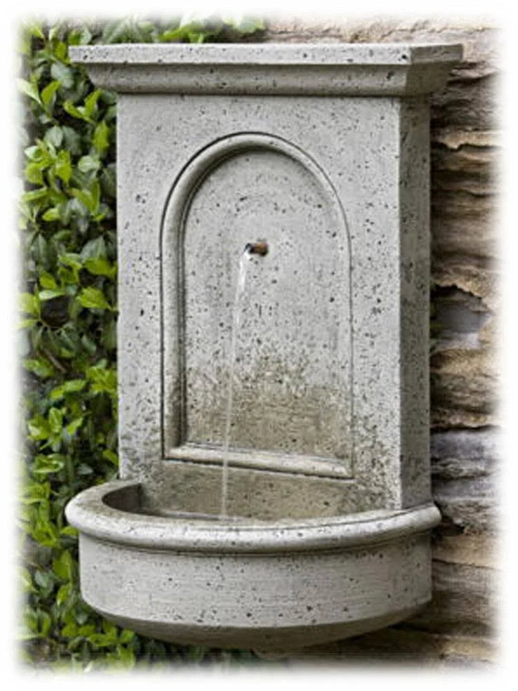 English Moss Fountain Y3329