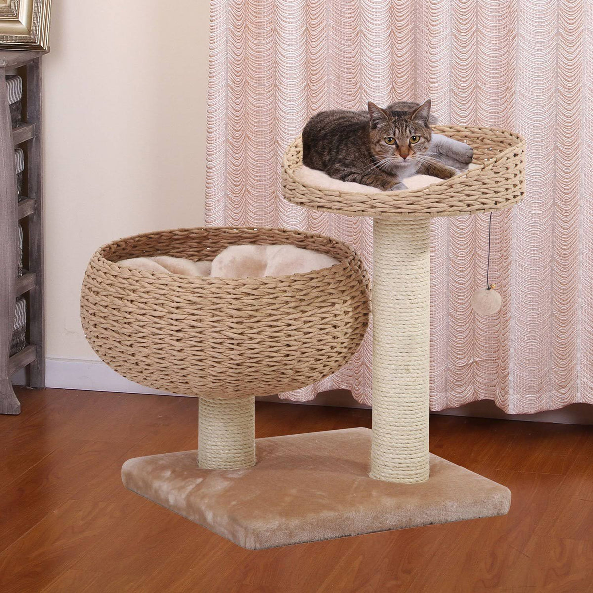 Cat Perch U693