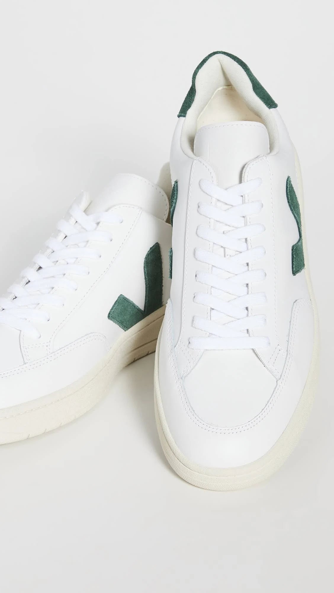 White Cyprus Veja V-12 Sneakers Q224
