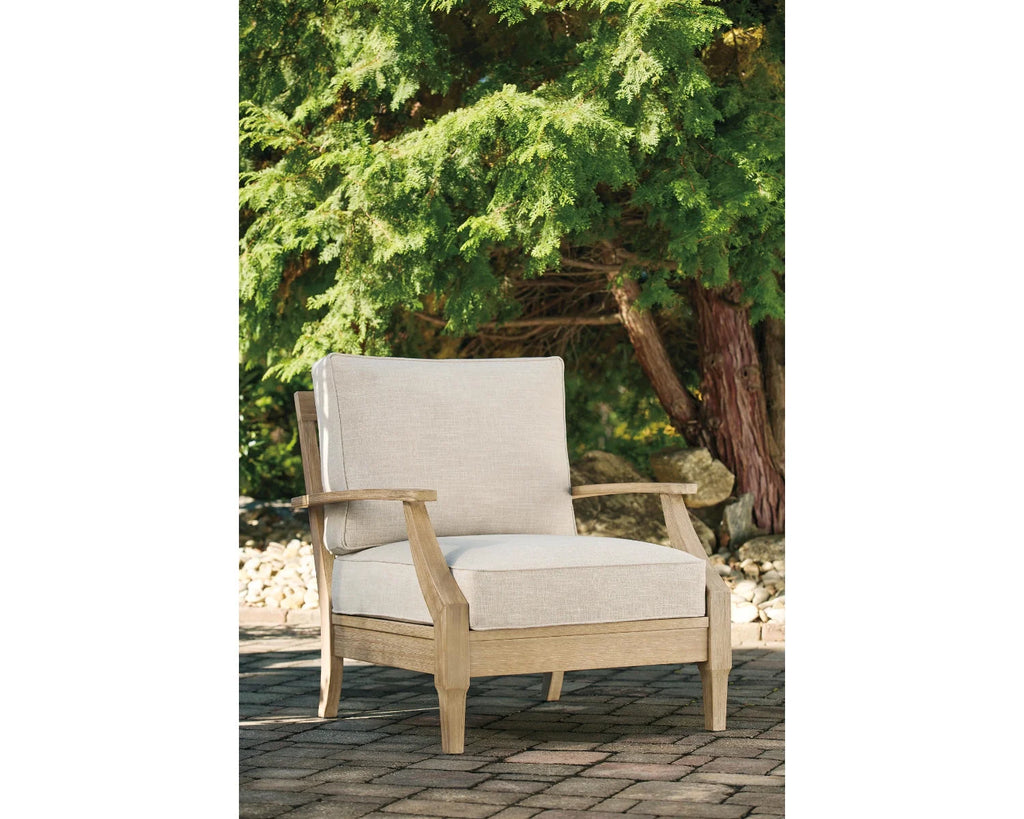 Beige Lounge Chair with Cushion O30511