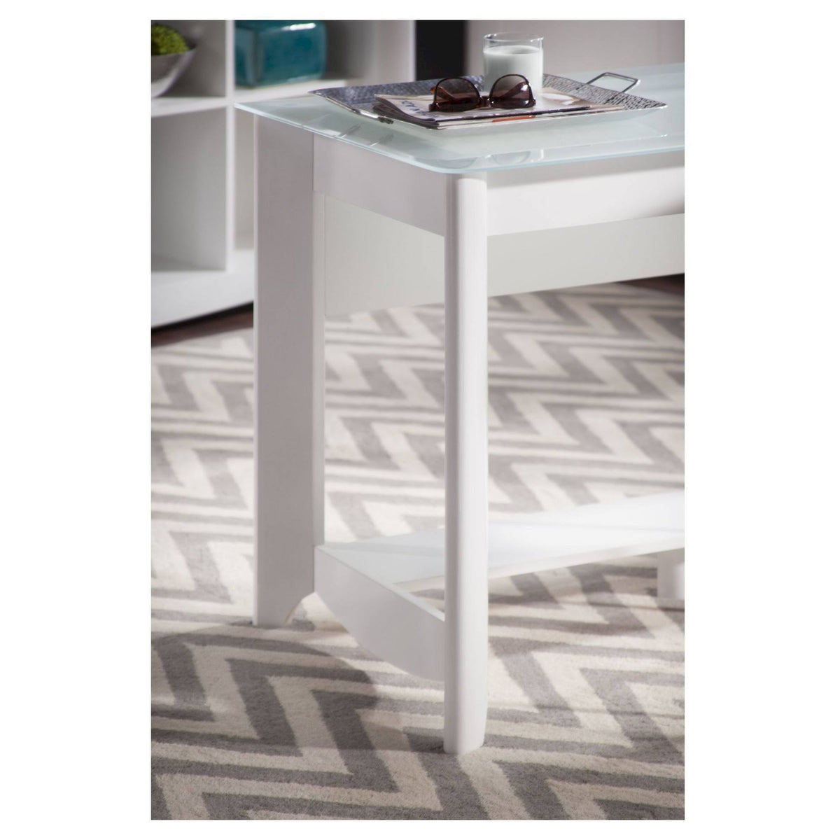 Pure White Writing Desk V773502