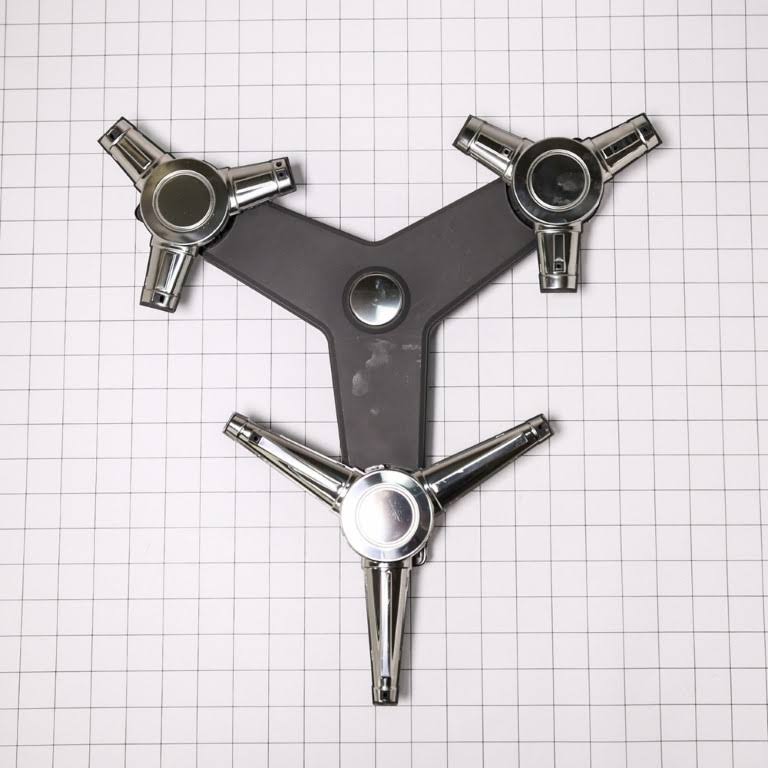 Lower Spray Arm L702931
