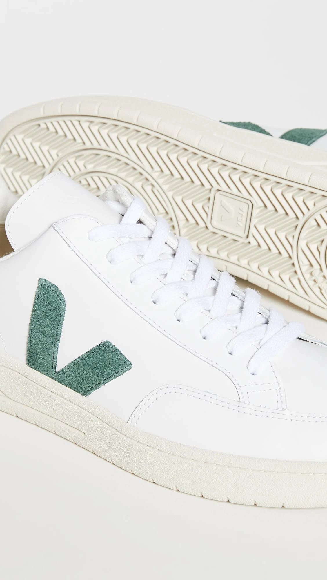 White Cyprus Veja V-12 Sneakers Q224