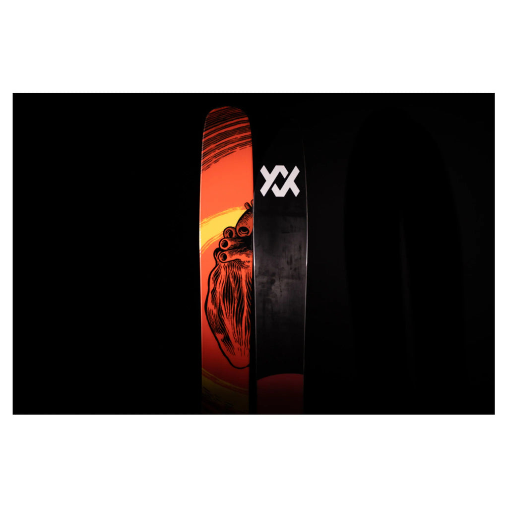 Revolt 121 Skis G561566